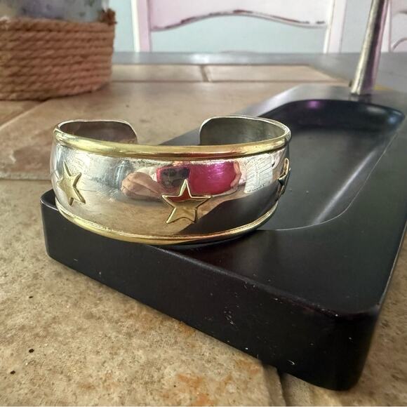 Mexico Sterling Silver Two Tone Star Cuff Bracelet - Picture 8 of 13